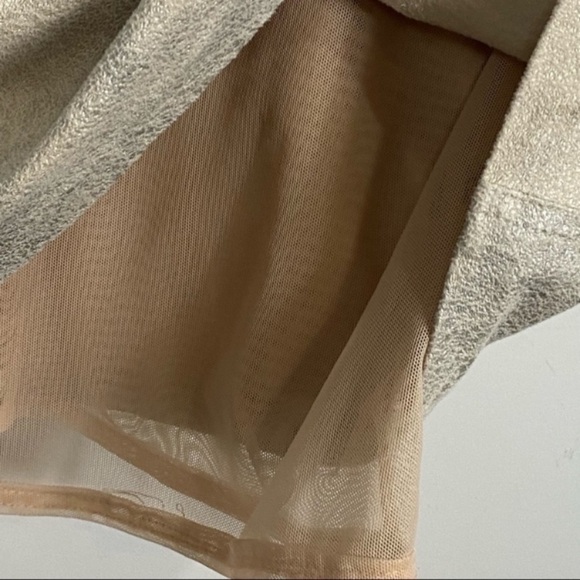ALEXIS Roman Metallic Dress - Picture 10 of 13